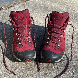 Oboz Bridger red leather waterproof hiking boot